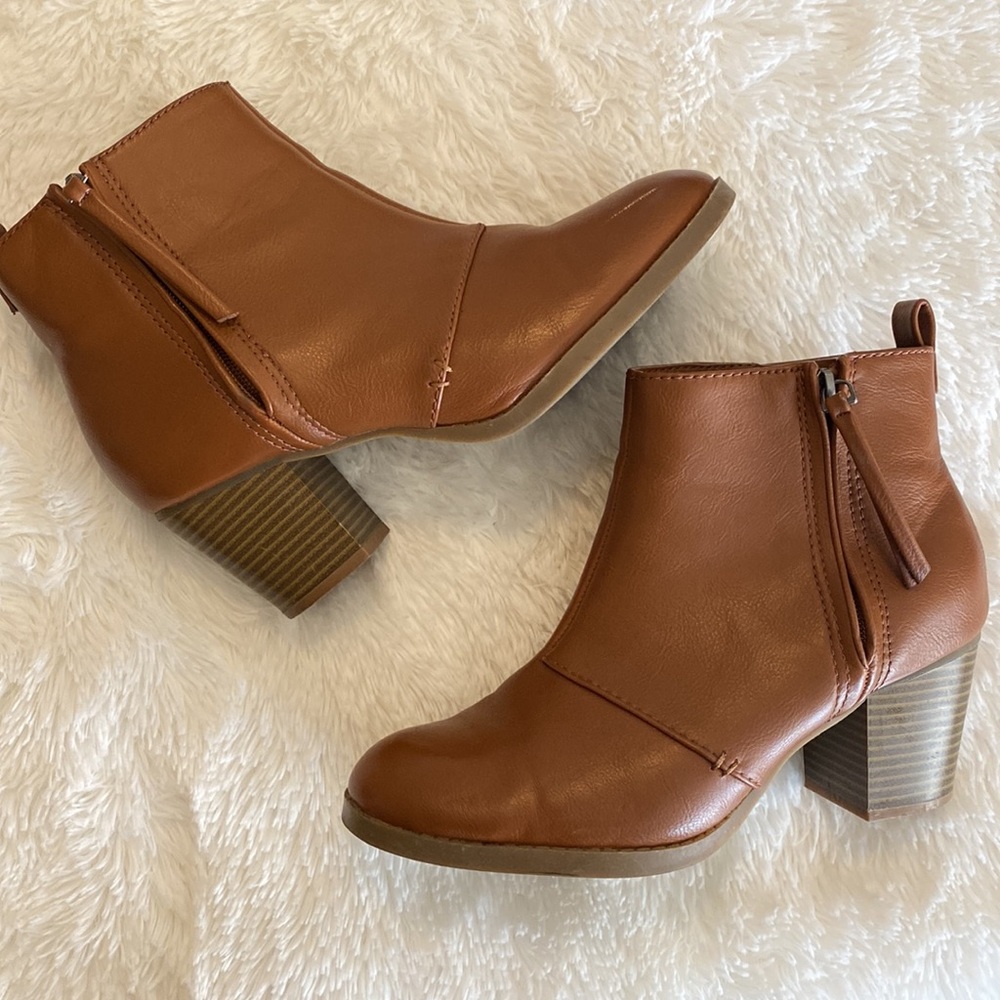 Women’s Faux Leather Booties